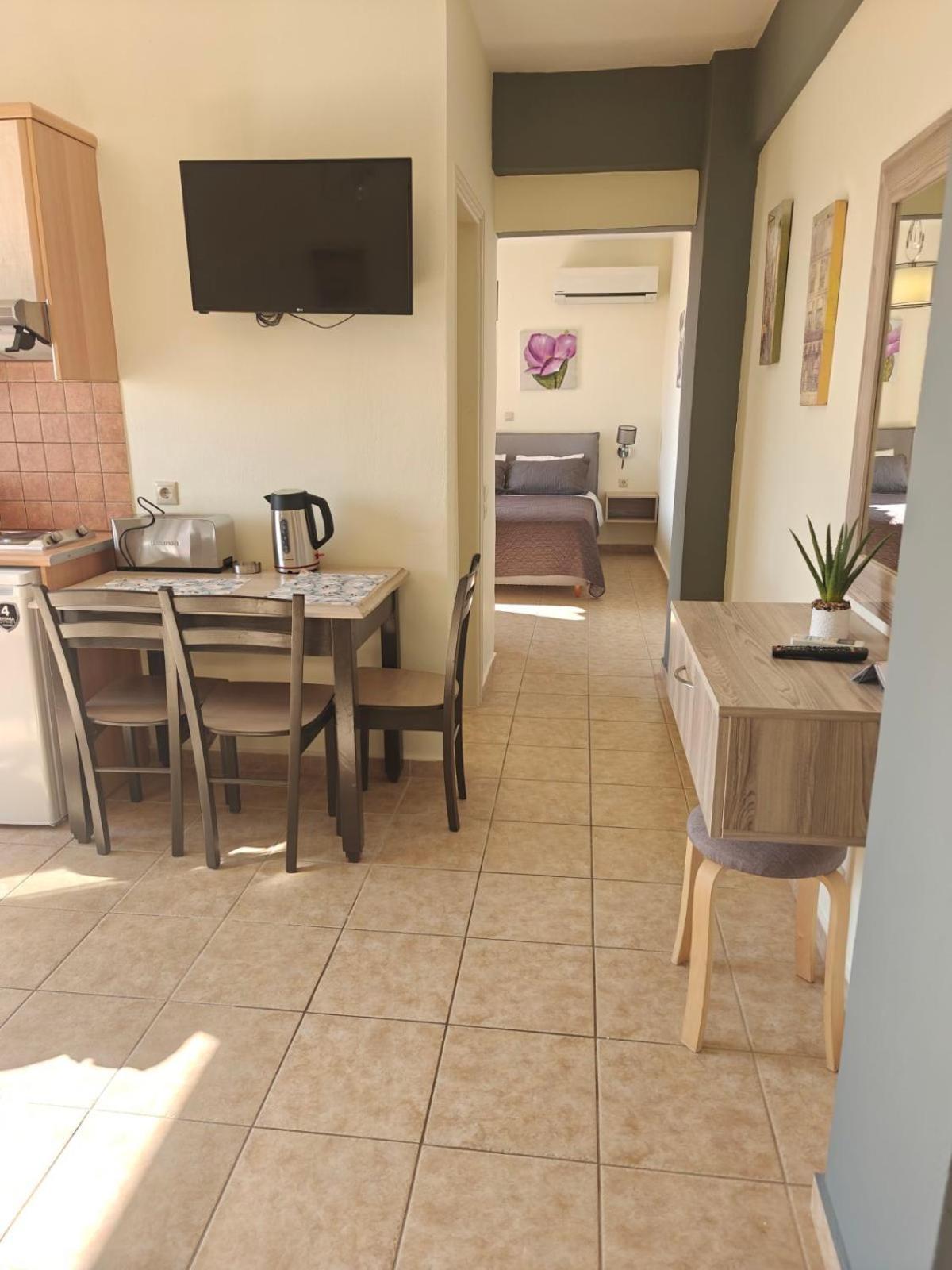 Helen'S Studios & Apartments Skala  Екстериор снимка