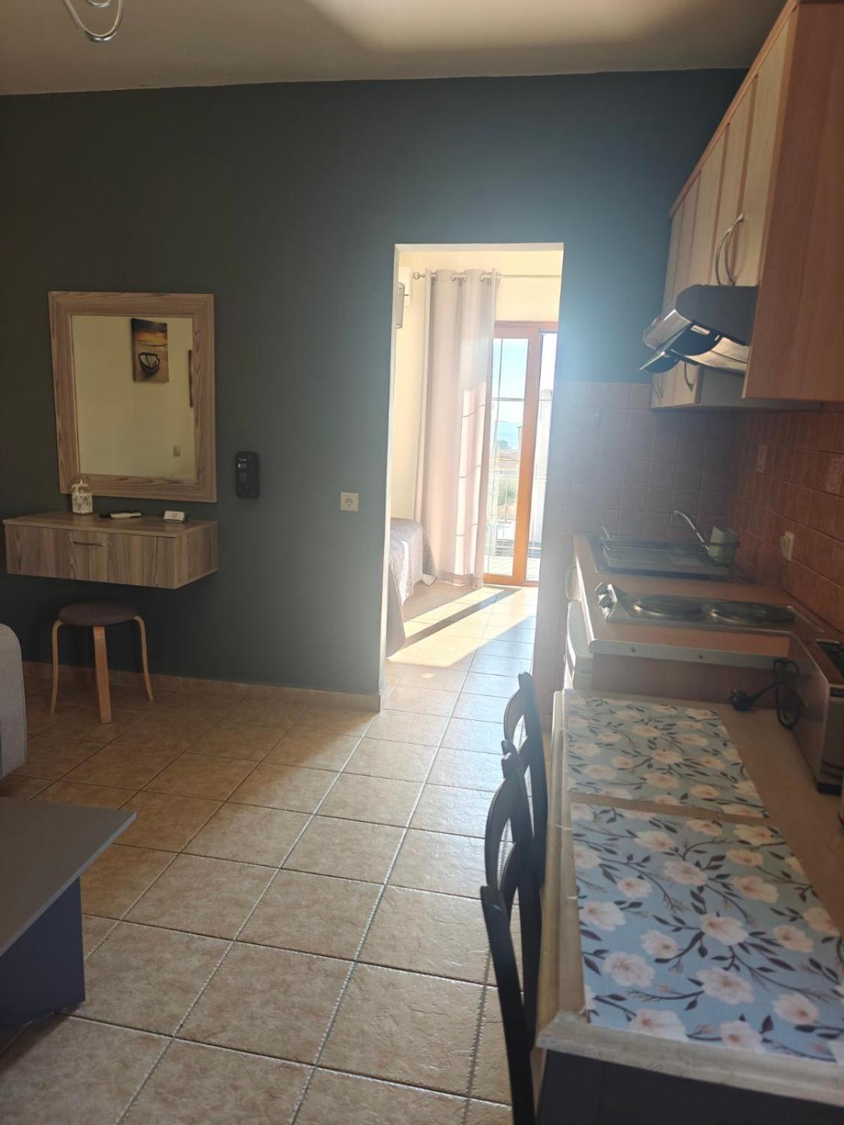 Helen'S Studios & Apartments Skala  Екстериор снимка